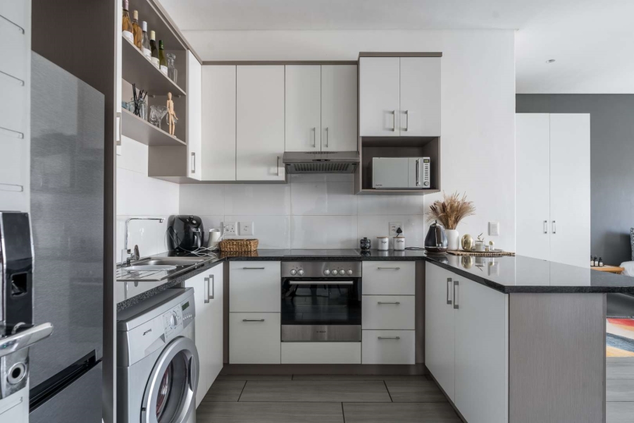 1 Bedroom Property for Sale in La Colline Western Cape